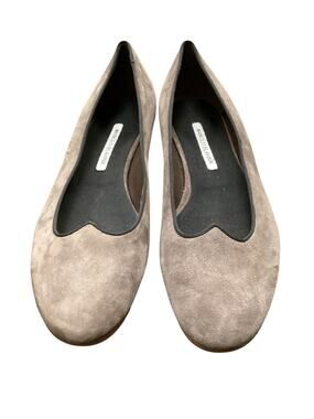 NWOT Manolo Blahnik Shoes Women’s SZ 10/10.5 HandmadeInItaly Flats Suede Leather
